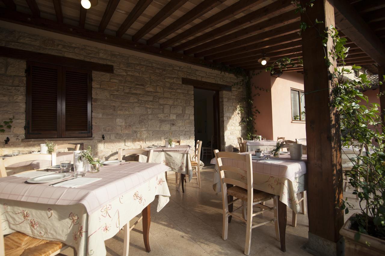 Country House Poggio Fiorito Asís Exterior foto