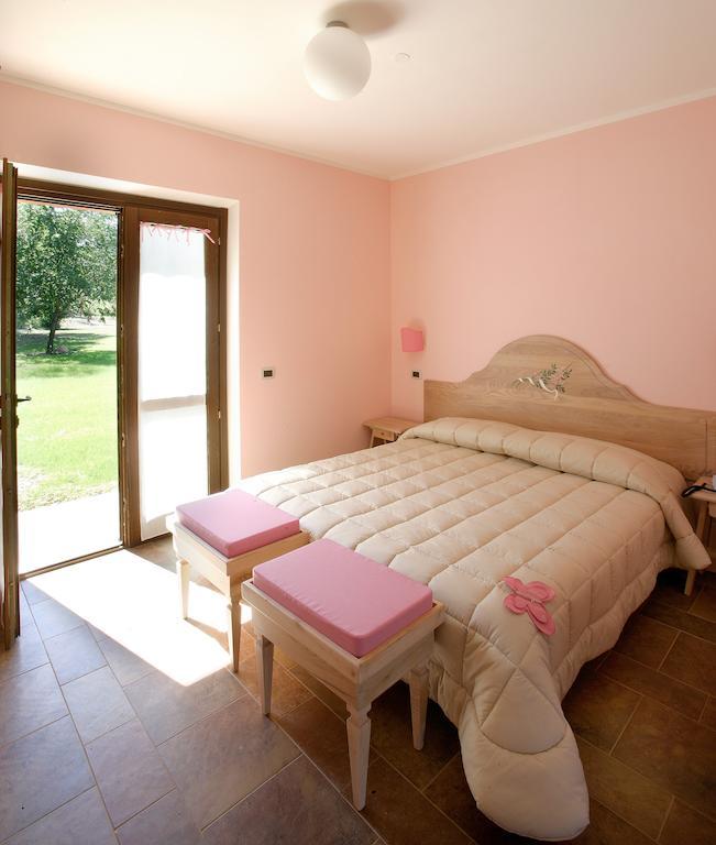 Country House Poggio Fiorito Asís Habitación foto